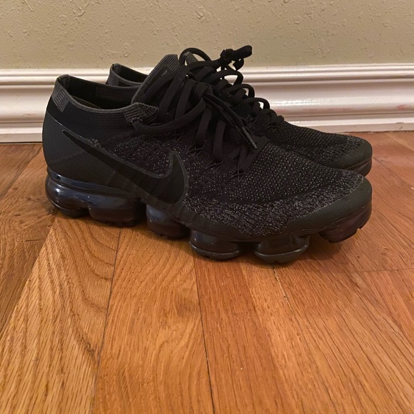 Nike Air Vapormax Triple Black 2017 Women’s size 11 - Picture 1 of 5